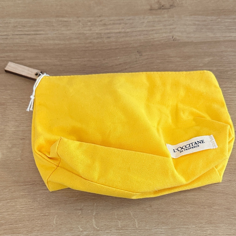 NEW L'OCCITANE Sunny Yellow Cosmetic Pouch